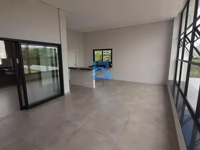 Casa com 527m² 3 quartos e 1 banheiro, à venda, no bairro Reserva Santa Rosa em Itatiba