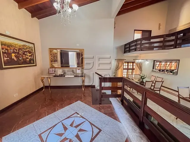 Casa com 420m² 3 quartos e 4 banheiros, à venda ou para alugar, no bairro Terras de Santana em Londrina