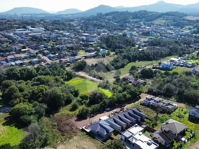 Casa com 52m² 2 quartos e 1 banheiro, à venda, no bairro Teutônia em Teutônia
