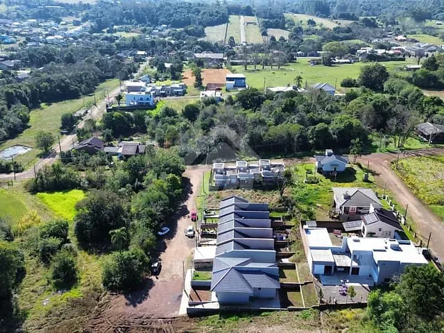 Casa com 52m² 2 quartos e 1 banheiro, à venda, no bairro Teutônia em Teutônia