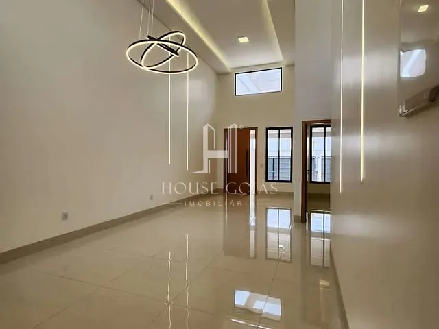 Casa com 210m² 3 quartos e 4 banheiros, à venda, no bairro Jardim Atlântico em Goiânia