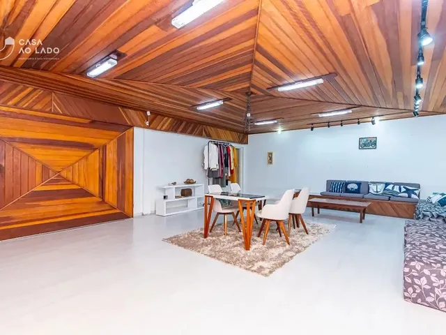 Casa 4 quartos e 5 banheiros, à venda, no bairro Boa Vista em Curitiba