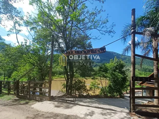 Casa com 5000m² 2 quartos e 1 banheiro, à venda, no bairro Solitária Alta em Igrejinha
