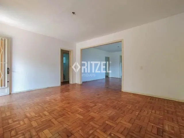 Casa com 301m² 3 quartos e 1 banheiro, à venda, no bairro Operário em Novo Hamburgo