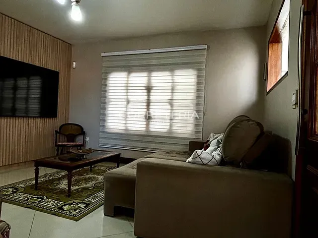 Casa 3 quartos e 3 banheiros, à venda, no bairro Jardim Planalto em Carapicuíba