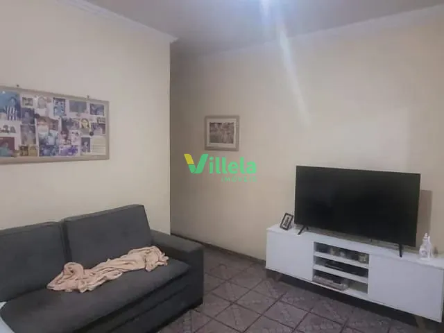 Casa 3 quartos e 1 banheiro, à venda, no bairro Vila Zeferina em Itaquaquecetuba