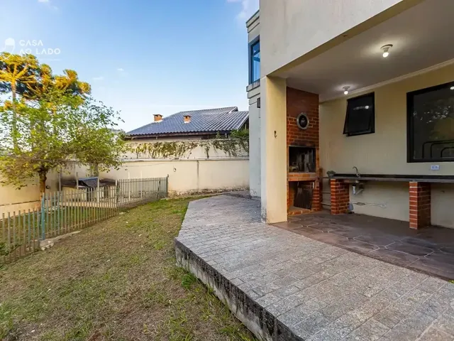 Casa 4 quartos e 5 banheiros, para alugar, no bairro Jardim Social em Curitiba