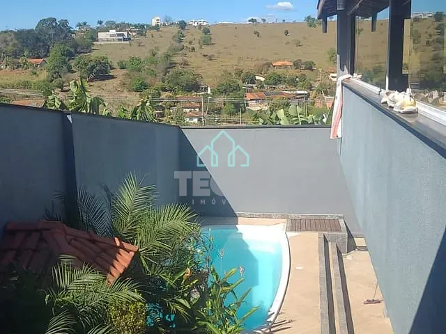 Casa com 240m² 2 quartos e 1 banheiro, à venda, no bairro Jardim Julieta em Taubaté