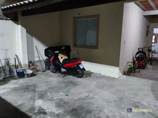 Casa 2 quartos e 2 banheiros, à venda, no bairro Parque Jardim Carioca em Campos dos Goytacazes