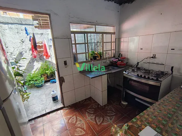 Casa 5 quartos e 5 banheiros, à venda, no bairro Vila Celeste em Itaquaquecetuba