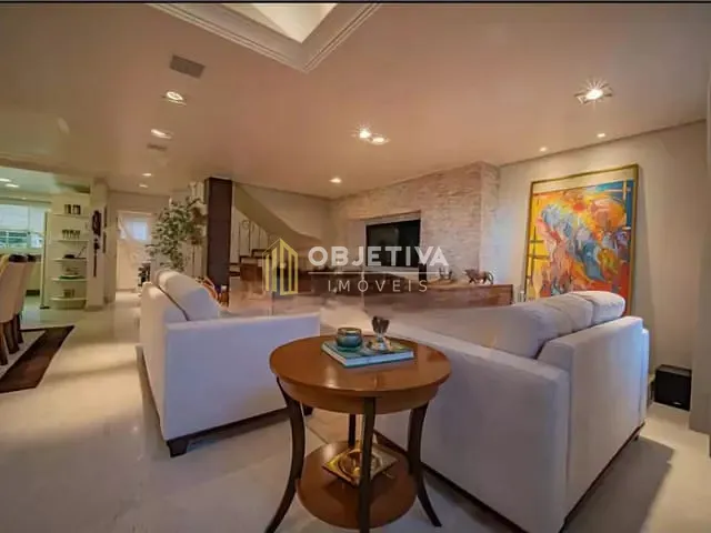 Casa 3 quartos e 3 banheiros, à venda, no bairro bela vista em Gramado