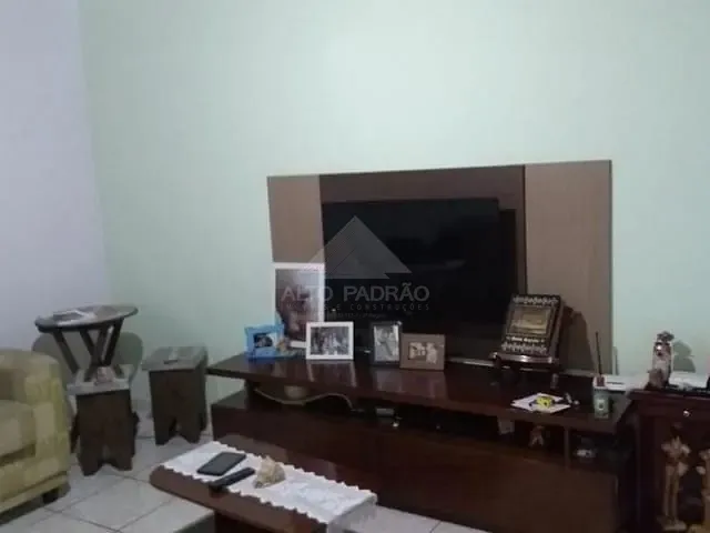 Casa com 150m² 2 quartos e 2 banheiros, à venda, no bairro Jardim Mauá em Mauá