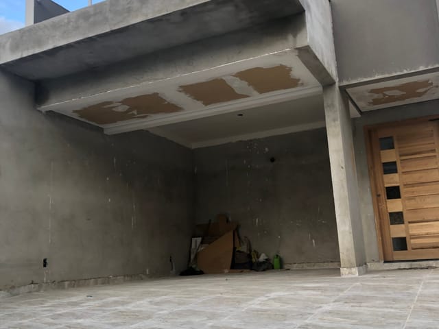 Casa com 150m² 3 quartos e 2 banheiros, à venda, no bairro Santana em Pindamonhangaba