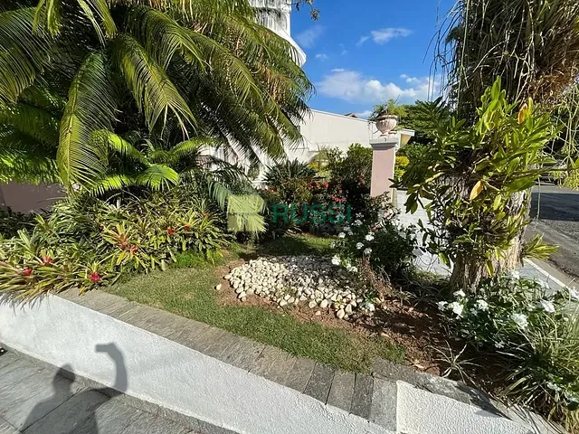 Casa com 720m² 4 quartos e 8 banheiros, à venda, no bairro Jardim das Colinas em São José dos Campos