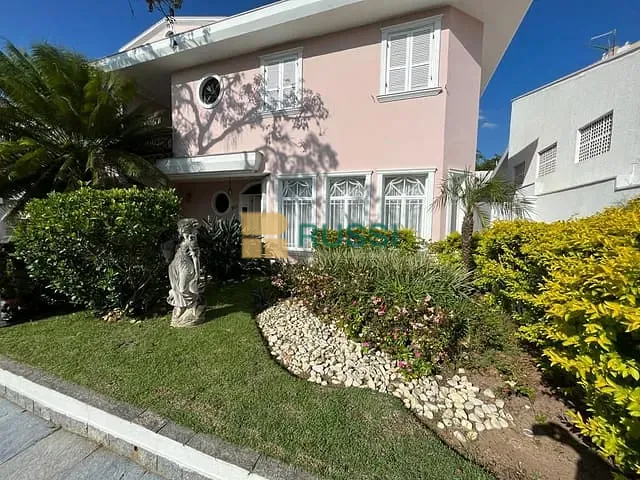 Casa com 720m² 4 quartos e 8 banheiros, à venda, no bairro Jardim das Colinas em São José dos Campos