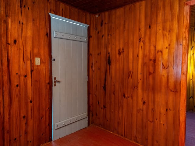 Casa com 270m² 2 quartos e 1 banheiro, para alugar, no bairro Centro em Pelotas