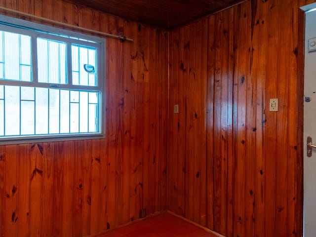 Casa com 270m² 2 quartos e 1 banheiro, para alugar, no bairro Centro em Pelotas