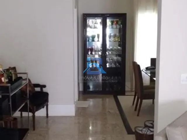 Casa com 1700m² 4 quartos e 2 banheiros, à venda, no bairro Ville Chamonix em Itatiba