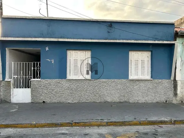 Casa 3 quartos e 1 banheiro, à venda, no bairro Campo do Galvão em Guaratinguetá