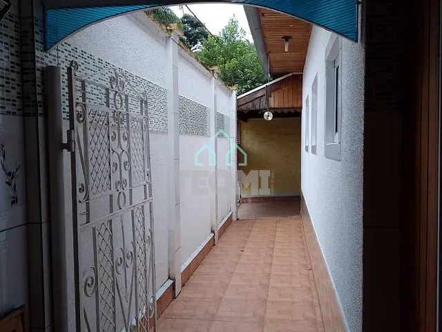 Casa 3 quartos e 3 banheiros, à venda, no bairro Pinheirinho em Taubaté