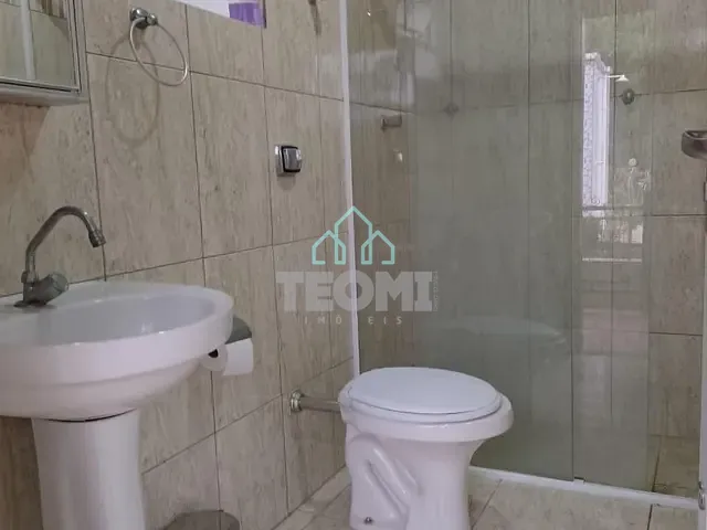 Casa 3 quartos e 3 banheiros, à venda, no bairro Pinheirinho em Taubaté