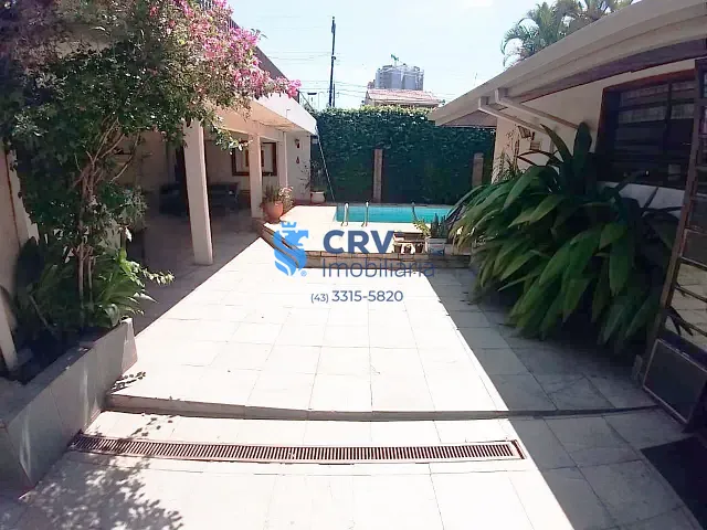 Casa com 480m² 4 quartos e 3 banheiros, à venda, no bairro Los Angeles em Londrina