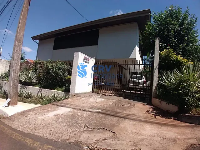 Casa com 480m² 4 quartos e 3 banheiros, à venda, no bairro Los Angeles em Londrina