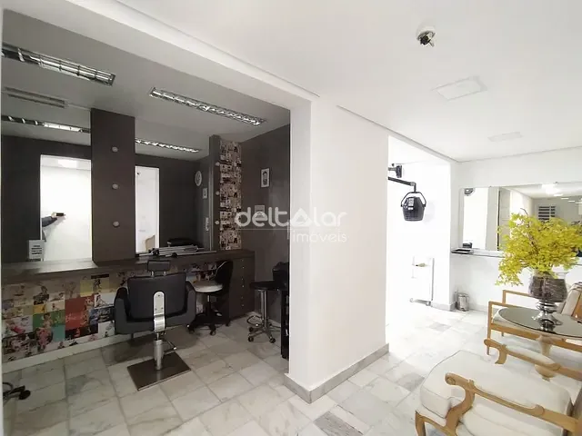 Casa com 413m², à venda, no bairro Itapoã em Belo Horizonte