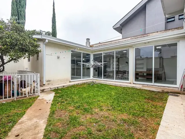 Casa 4 quartos e 7 banheiros, à venda, no bairro São Braz em Curitiba