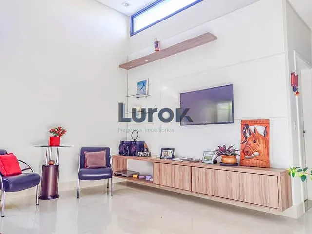 Casa com 300m² 3 quartos e 5 banheiros, à venda, no bairro Condomínio Villa do Sol em Valinhos