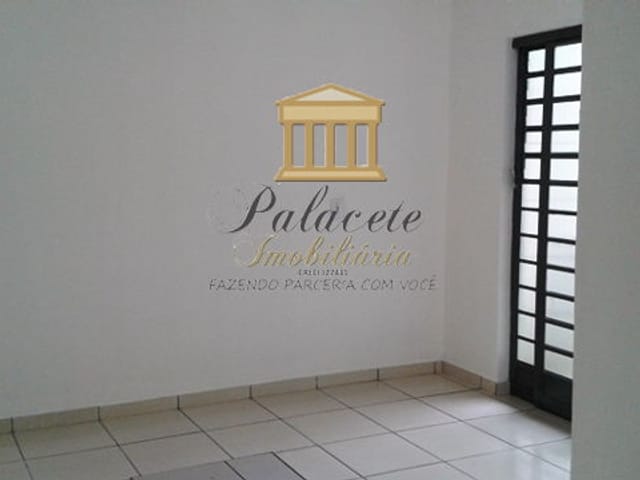 Casa com 150m² 2 quartos e 2 banheiros, à venda, no bairro Residencial Ouro Verde em Pindamonhangaba