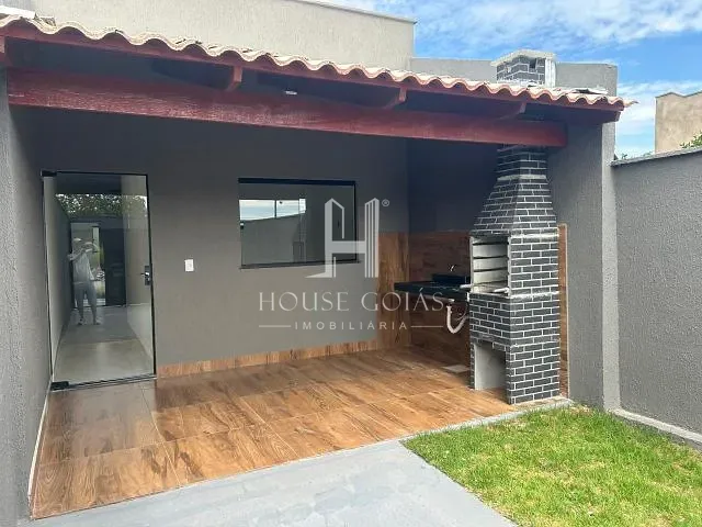 Casa 2 quartos e 2 banheiros, à venda, no bairro Residencial Della Penna em Goiânia