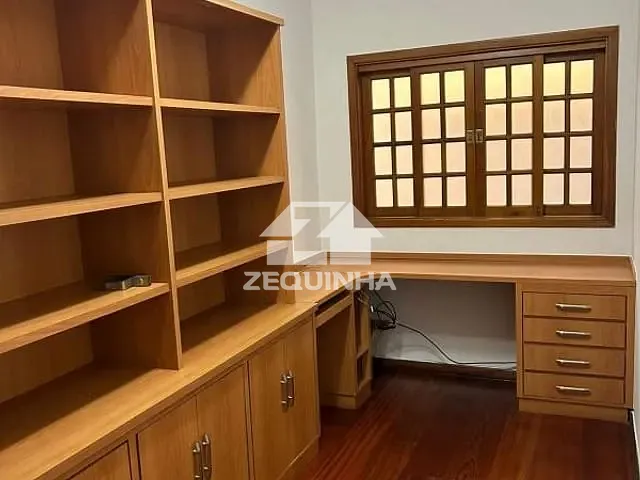 Casa com 360m² 6 quartos e 7 banheiros, à venda, no bairro City Bussocaba em Osasco