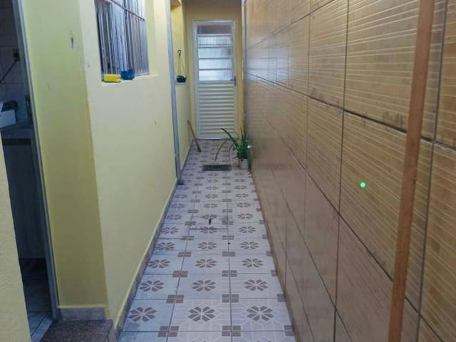 Casa com 150m² 2 quartos e 2 banheiros, à venda, no bairro Vila São Judas Tadeu em Pindamonhangaba
