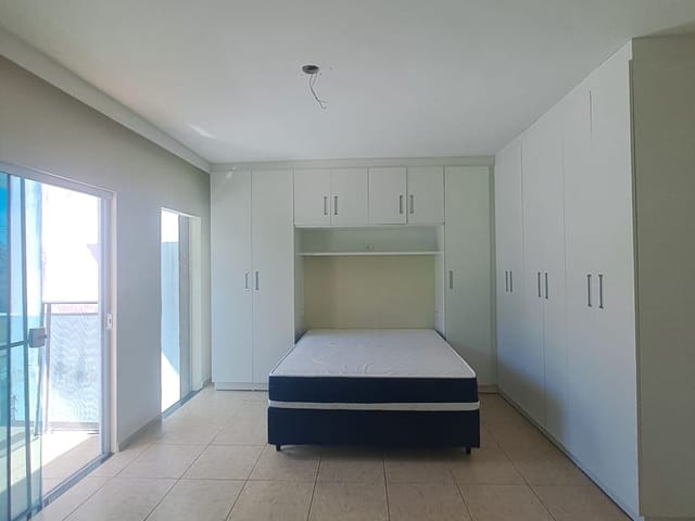 Casa 3 quartos e 2 banheiros, para alugar, no bairro São Marcos em Macaé