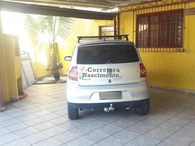 Casa com 266m² 2 quartos e 2 banheiros, à venda, no bairro Parque Itamarati em Jacareí