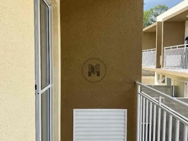 Casa 2 quartos e 1 banheiro, à venda, no bairro Jardim Santa Luzia em Guaratinguetá