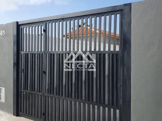 Casa com 157m² 2 quartos e 2 banheiros, à venda, no bairro Balneário dos Golfinhos em Caraguatatuba