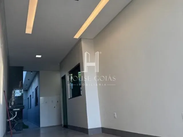 Casa com 180m² 3 quartos e 2 banheiros, à venda, no bairro Cidade Vera Cruz em Aparecida de Goiânia