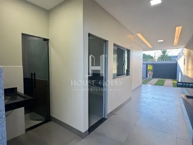 Casa com 180m² 3 quartos e 2 banheiros, à venda, no bairro Cidade Vera Cruz em Aparecida de Goiânia