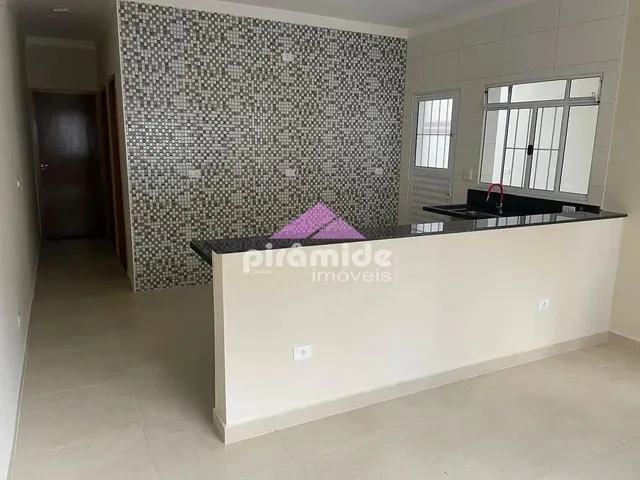Casa com 126m² 2 quartos e 1 banheiro, à venda, no bairro Jardim Nova República em São José Dos Campos