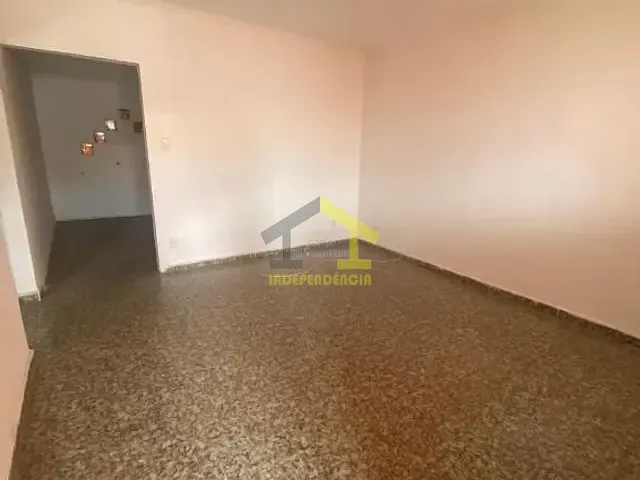 Casa com 267m² 2 quartos e 1 banheiro, à venda, no bairro Parque São Francisco em Itatiba