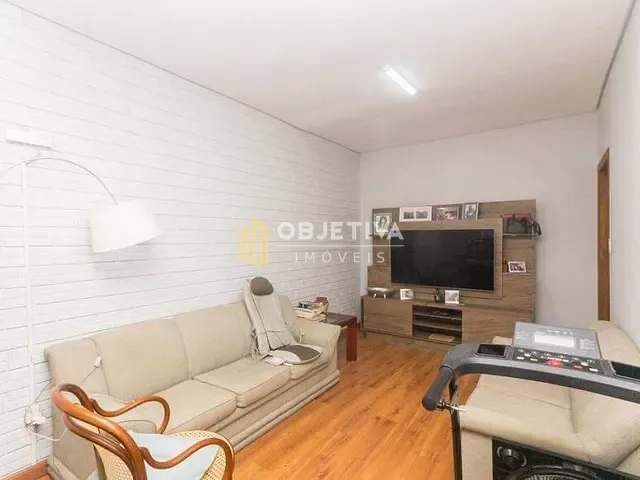 Casa com 130m² 2 quartos e 1 banheiro, para alugar, no bairro Passo da Areia em Porto Alegre