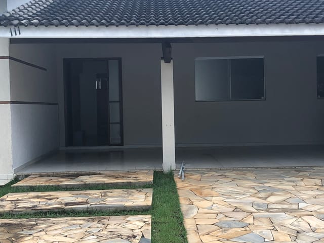 Casa com 420m² 4 quartos e 4 banheiros, à venda, no bairro Condomínio Real Ville em Pindamonhangaba