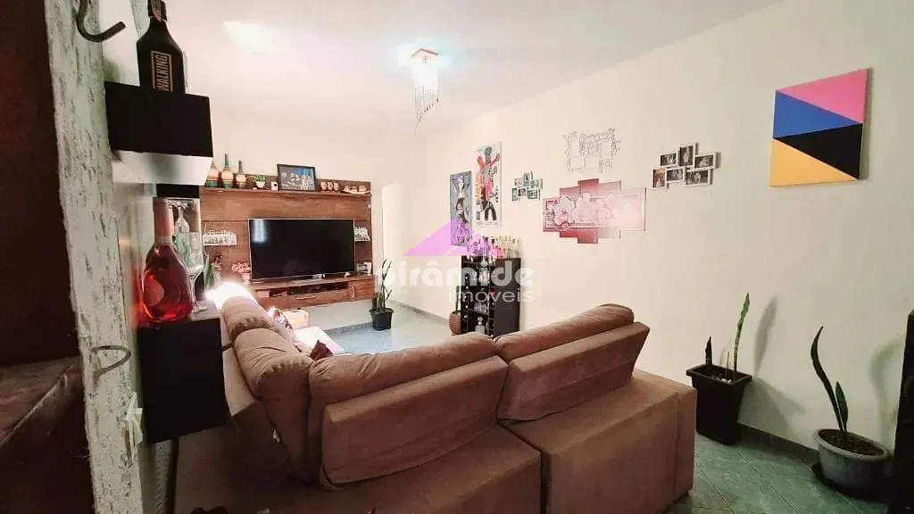 Casa, 3 quartos, 158 m² - Foto 1