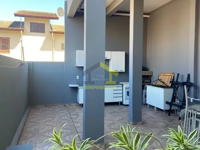 Casa com 142m² 3 quartos e 1 banheiro, à venda, no bairro Jardim Ipê em Itatiba