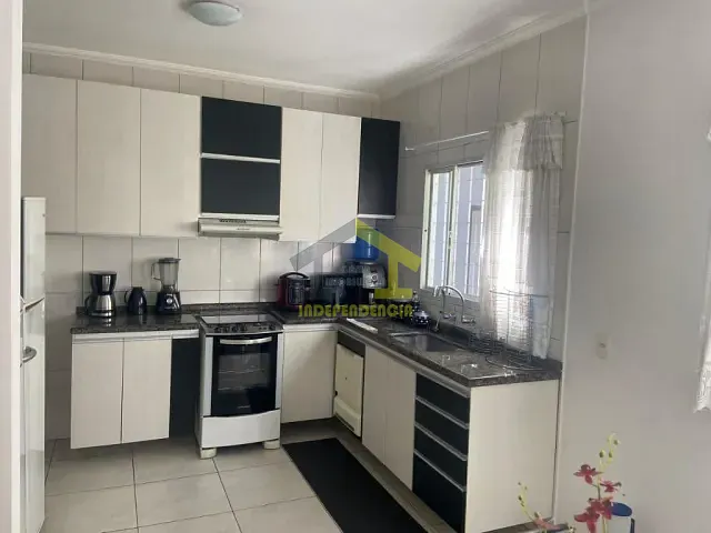 Casa com 142m² 3 quartos e 1 banheiro, à venda, no bairro Jardim Ipê em Itatiba