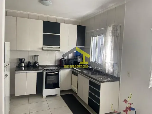 Casa com 142m² 3 quartos e 1 banheiro, à venda, no bairro Jardim Ipê em Itatiba