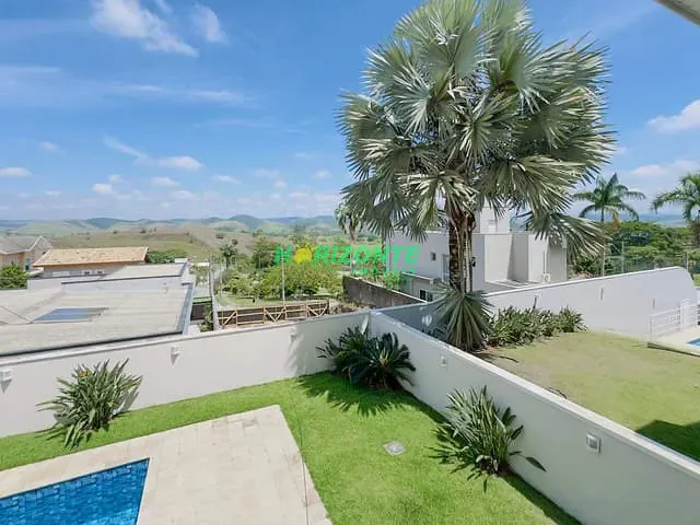 Casa com 450m² 4 quartos e 4 banheiros, à venda, no bairro Condomínio Residencial Jaguary em São José dos Campos