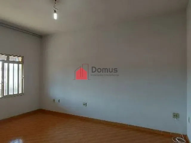 Casa com 300m² 3 quartos e 2 banheiros, à venda, no bairro Maria Áurea em Pindamonhangaba